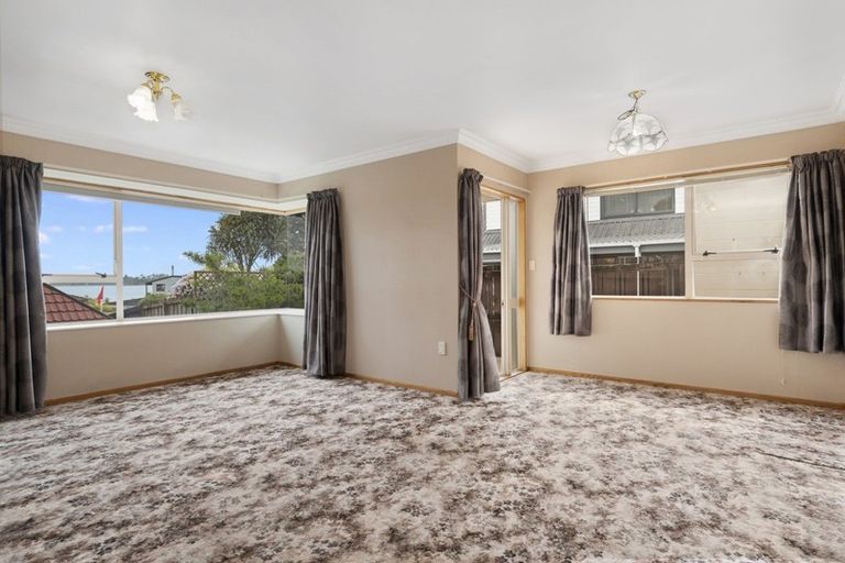 Photo of property in 1 Rangataua Street, Welcome Bay, Tauranga, 3112