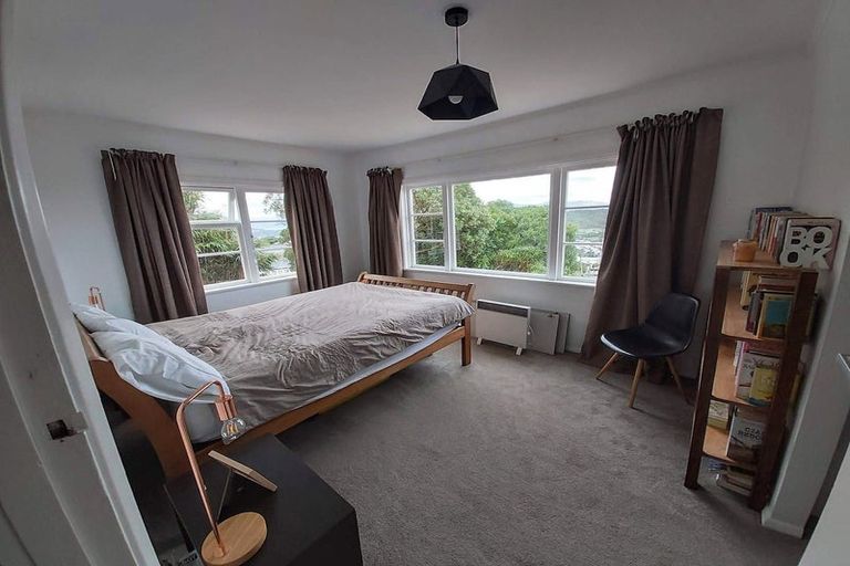 Photo of property in 106 Farnham Street, Mornington, Wellington, 6021