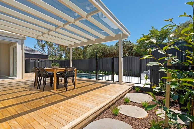 Photo of property in 45b Weld Street, Martinborough, 5711