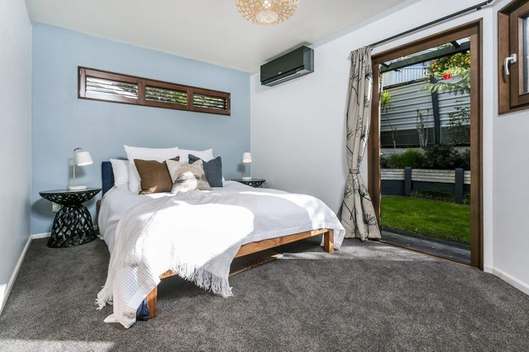 Photo of property in 1/25 Hythe Terrace, Mairangi Bay, Auckland, 0630