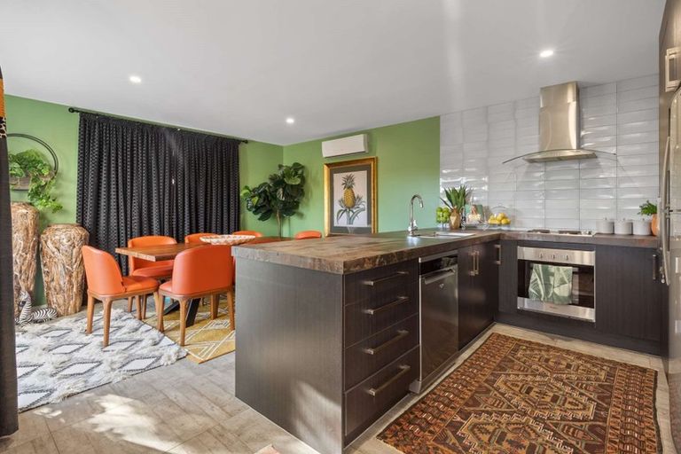 Photo of property in 35 Waione Avenue, Athenree, Waihi Beach, 3177