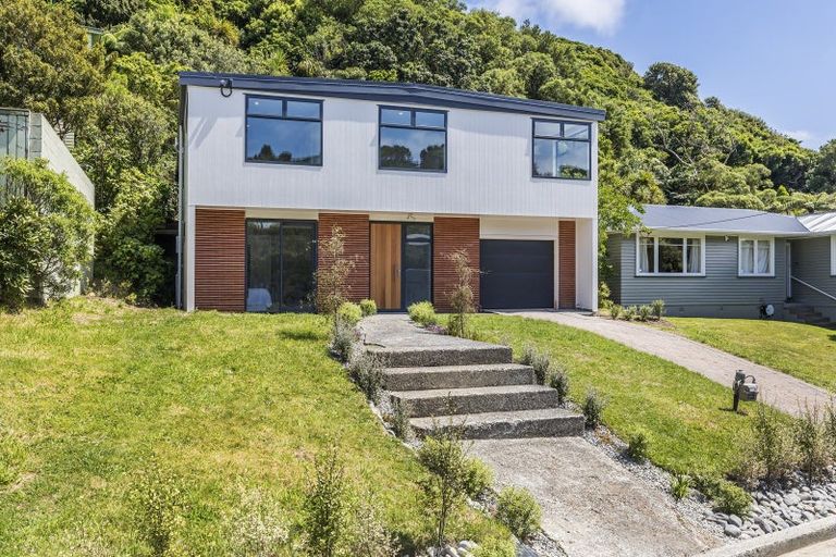 Photo of property in 152 Campbell Street, Karori, Wellington, 6012