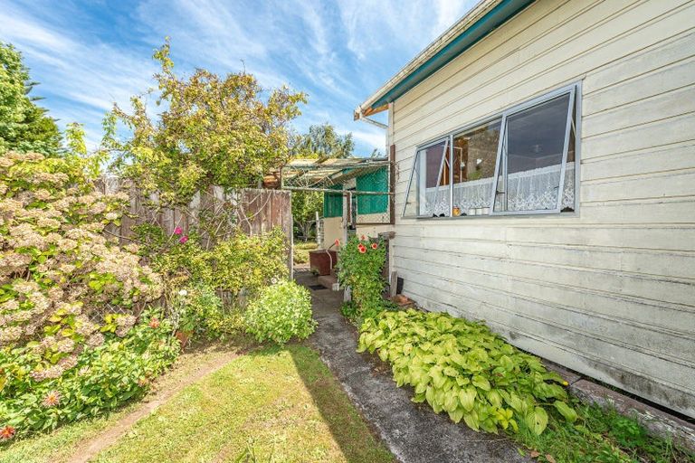Photo of property in 11 Field Street, Aramoho, Whanganui, 4500