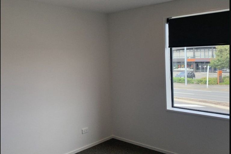 Photo of property in 116b Blenheim Road, Riccarton, Christchurch, 8041