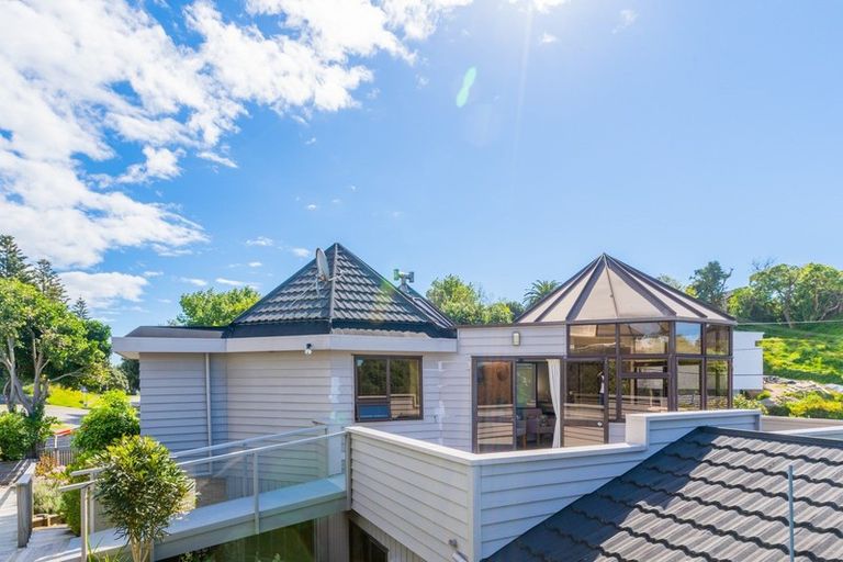 Photo of property in 12 Matatua Road, Raumati Beach, Paraparaumu, 5032