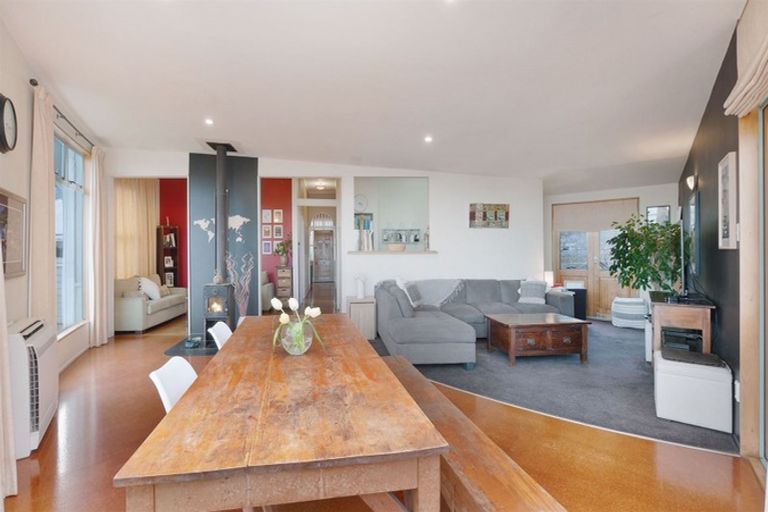 Photo of property in 1 Exeter Street, Lyttelton, 8082