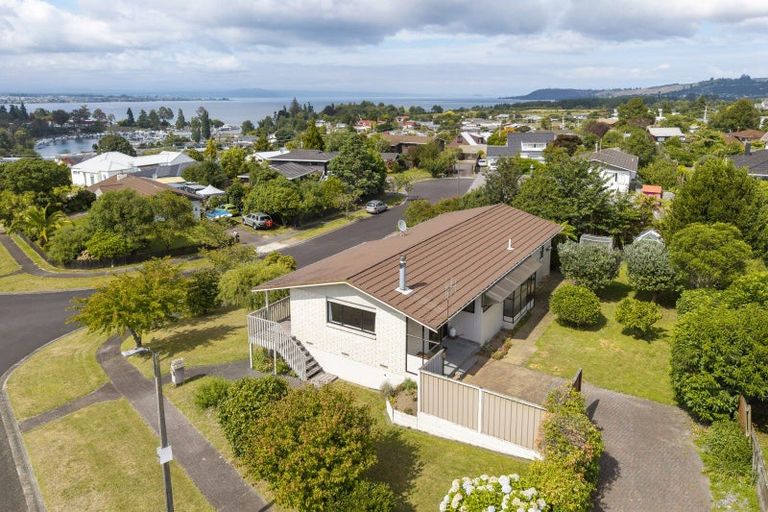 Photo of property in 1 Ngaio Place, Nukuhau, Taupo, 3330