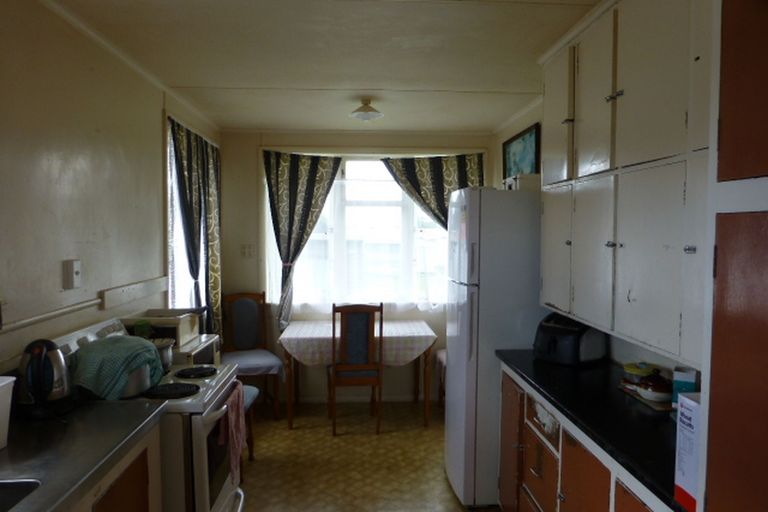 Photo of property in 19 Te Wheoro Street, Meremere, Mercer, 2474