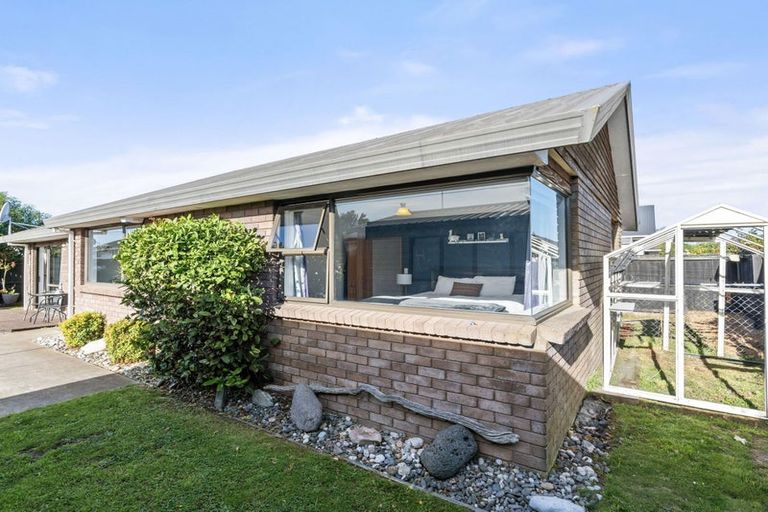 Photo of property in 2/26 Neill Street, Hornby, Christchurch, 8042