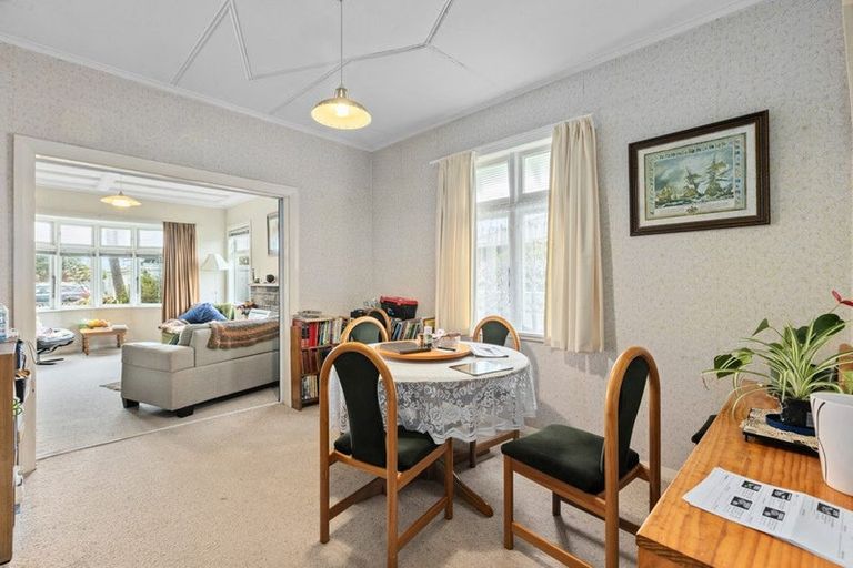 Photo of property in 17 Puriri Street, Miramar, Wellington, 6022