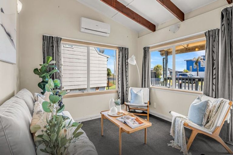 Photo of property in 3/130 Pukehina Parade, Pukehina, 3189