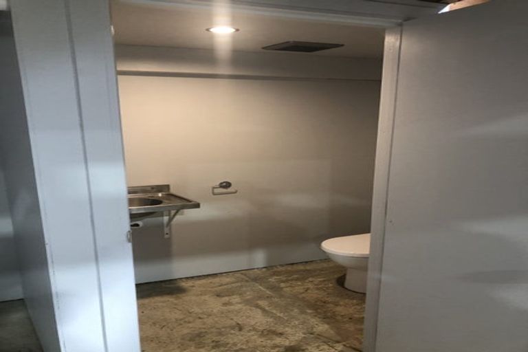 Photo of property in 53 Marsden Point Road, Ruakaka, 0116