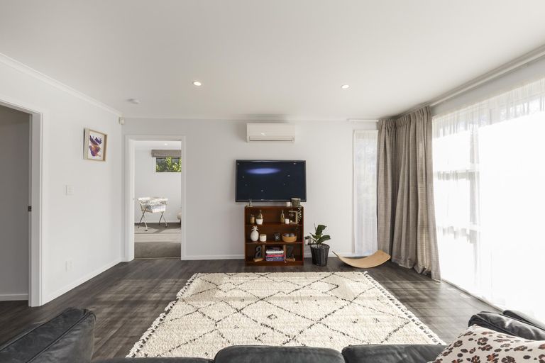 Photo of property in 79 James Line, Kelvin Grove, Palmerston North, 4414