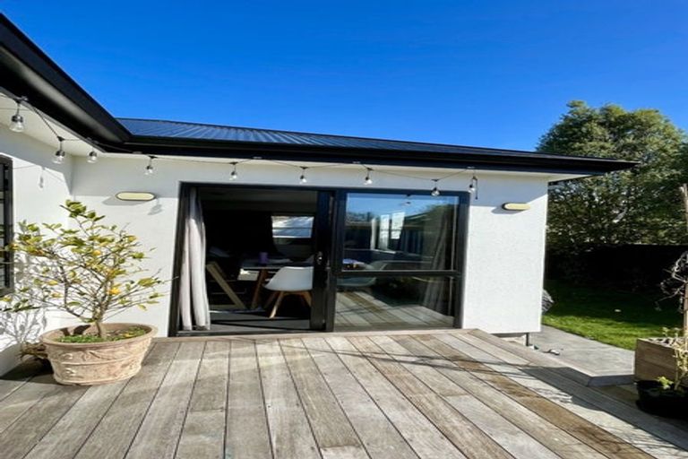 Photo of property in 33 Flockton Street, Mairehau, Christchurch, 8013