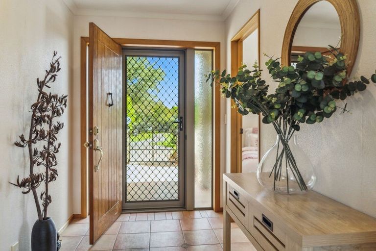 Photo of property in 215 Black Road, Paengaroa, Te Puke, 3189