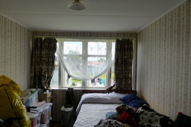 Photo of property in 19 Te Wheoro Street, Meremere, Mercer, 2474