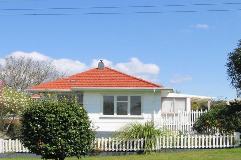Photo of property in 24 Roosevelt Road, Western Heights, Rotorua, 3015