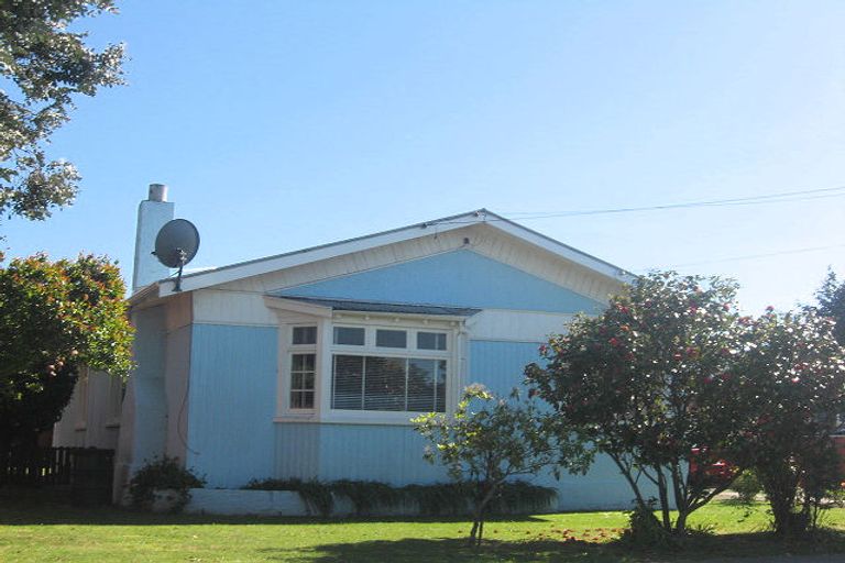 Photo of property in 102 Alfred Street, Blenheim, 7201