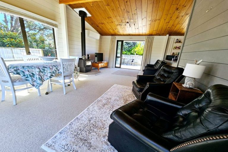 Photo of property in 140 Manly Street, Paraparaumu Beach, Paraparaumu, 5032