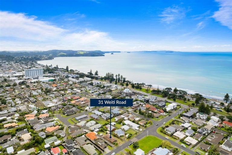 Photo of property in 31 Weiti Road, Orewa, 0931