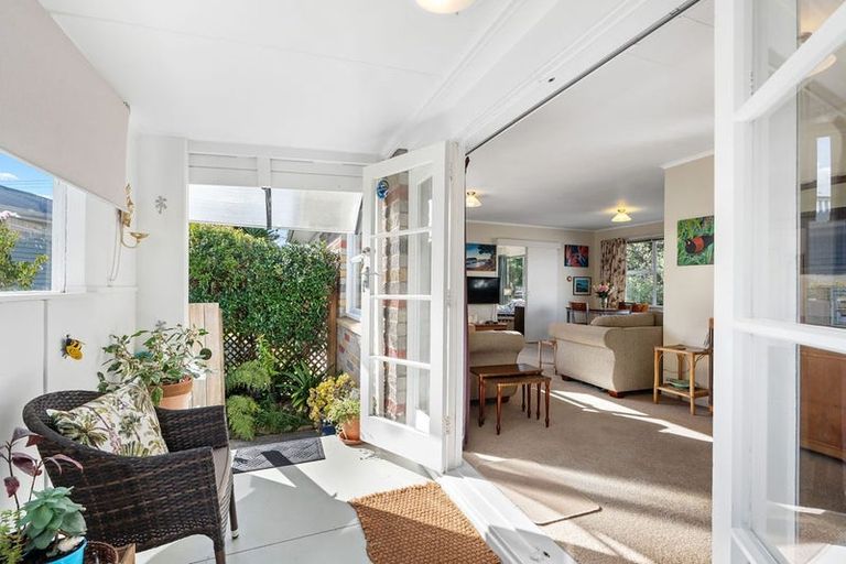 Photo of property in 203 Parkhurst Road, Parakai, 0830