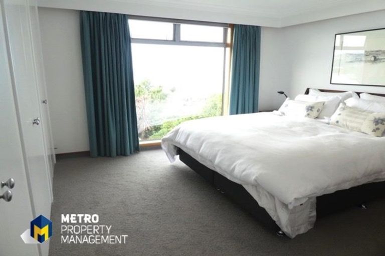 Photo of property in 68 Cliffs Road, Saint Clair, Dunedin, 9012