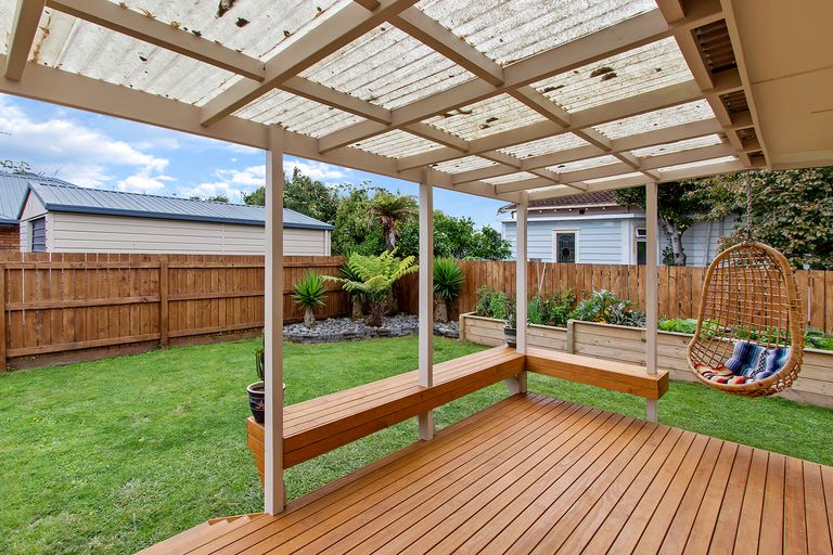 Photo of property in 86 Whatawhata Road, Dinsdale, Hamilton, 3204