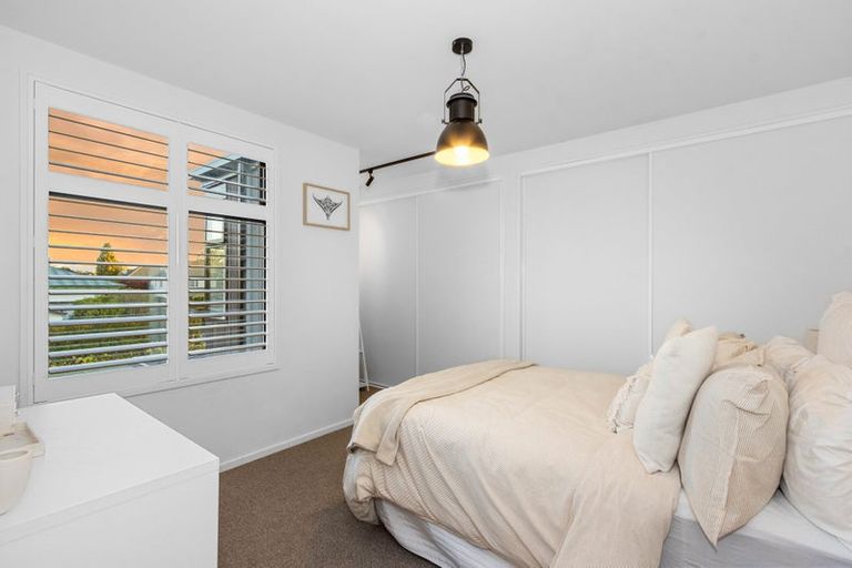 Photo of property in 91 Innes Road, St Albans, Christchurch, 8052