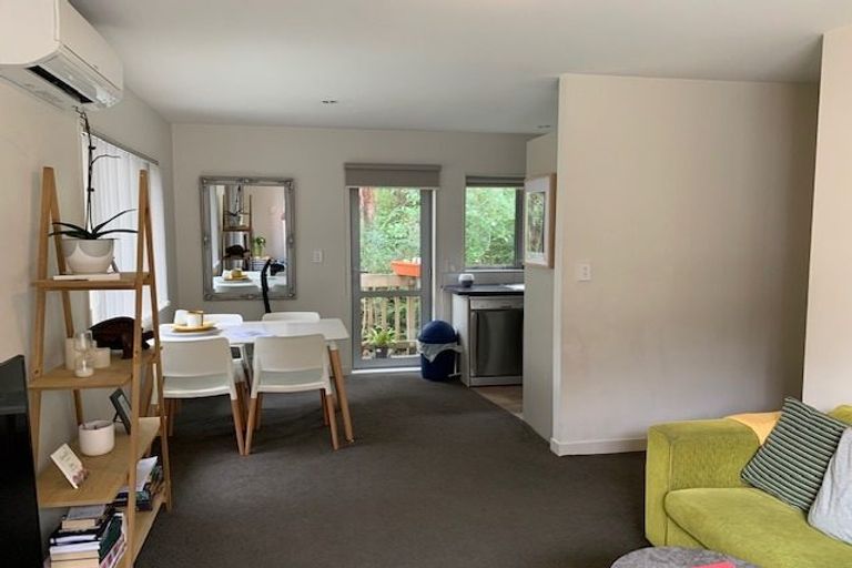 Photo of property in 12a Withers Road, Glen Eden, Auckland, 0602