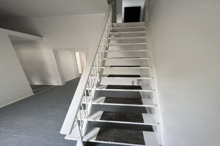 Photo of property in 1/7 Te Wharepouri Street, Berhampore, Wellington, 6023