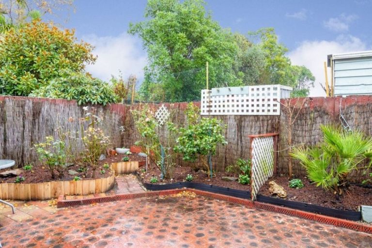 Photo of property in 70b Reid Road, South Dunedin, Dunedin, 9012