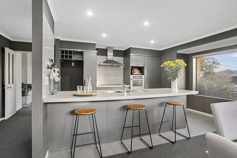 Photo of property in 14 Brancaster Place, Cambridge, 3434