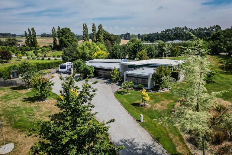 Photo of property in 230 Gleniti Road, Gleniti, Timaru, 7974