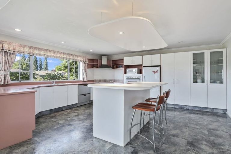 Photo of property in 5 Harrowfield Drive, Harrowfield, Hamilton, 3210