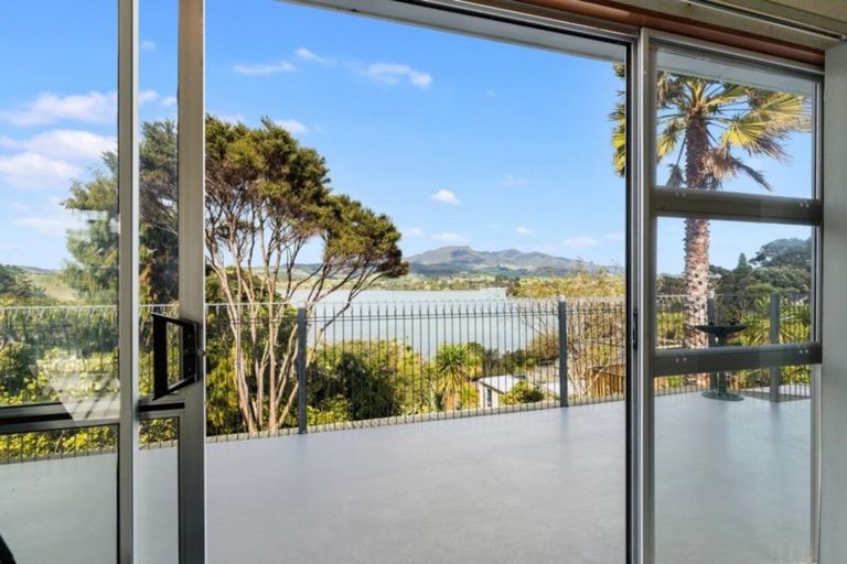 Photo of property in 27 Point Street, Raglan, 3225