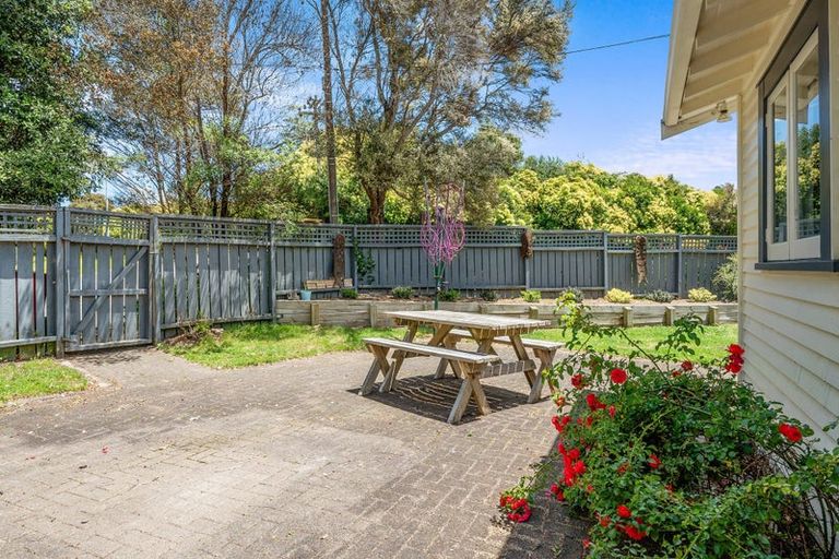 Photo of property in 22 North Crescent, Kaukapakapa, 0873
