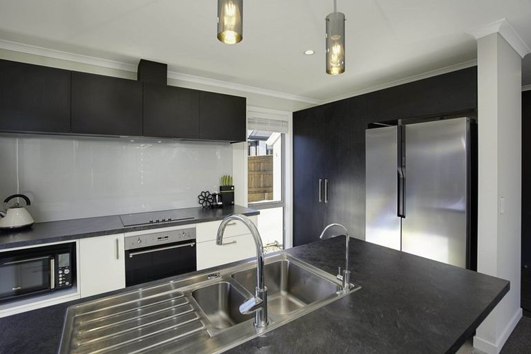 Photo of property in 16 Village Lane, Stoke, Nelson, 7011