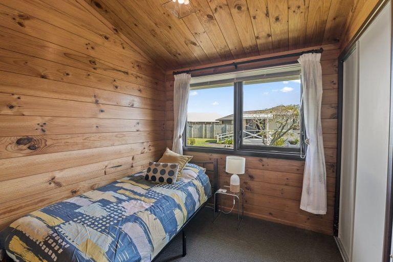 Photo of property in 64 Edinburgh Terrace, Foxton Beach, Foxton, 4815