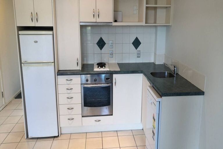 Photo of property in 68/2 Armoy Drive, East Tamaki, Auckland, 2016