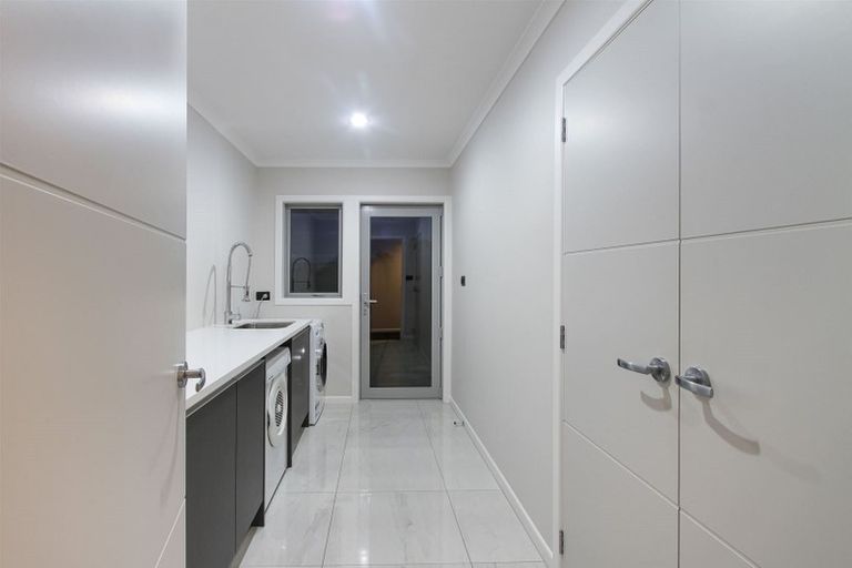 Photo of property in 3 Millbrook Drive, Waiuku, 2683