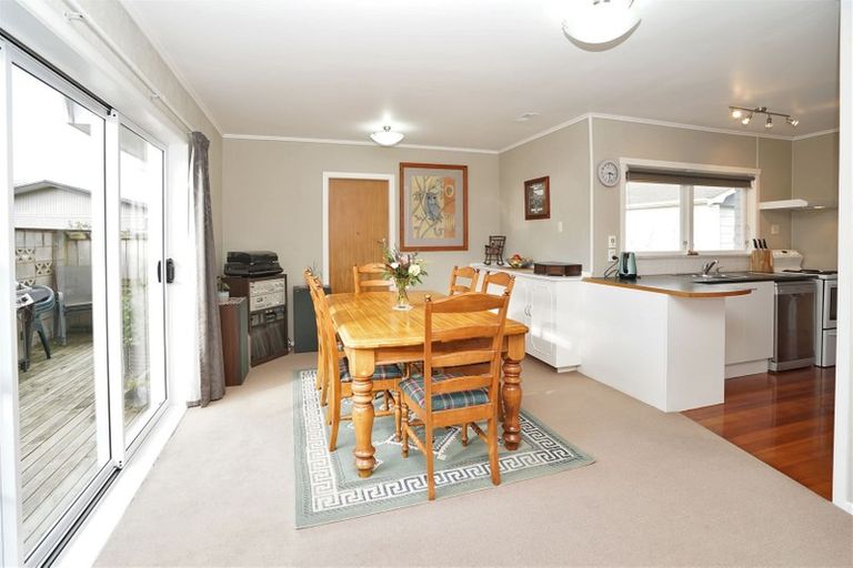 Photo of property in 20 Hooker Avenue, Chedworth, Hamilton, 3210