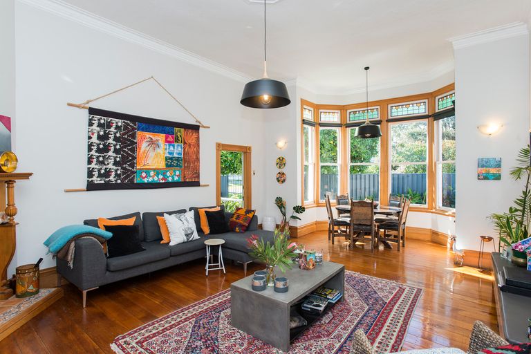 Photo of property in 28 Russell Street, Whataupoko, Gisborne, 4010