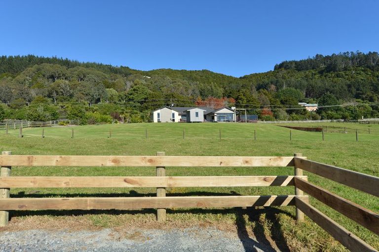 Photo of property in 535 Crane Road, Kauri, Kamo, 0185
