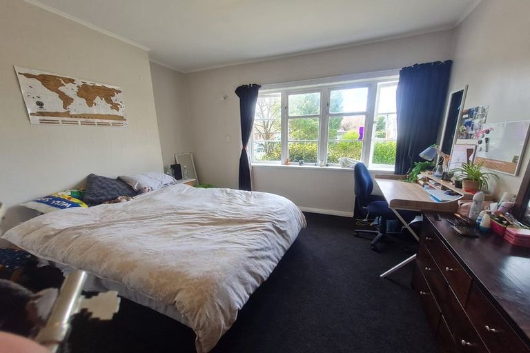 Photo of property in 17 Paeroa Street, Riccarton, Christchurch, 8041