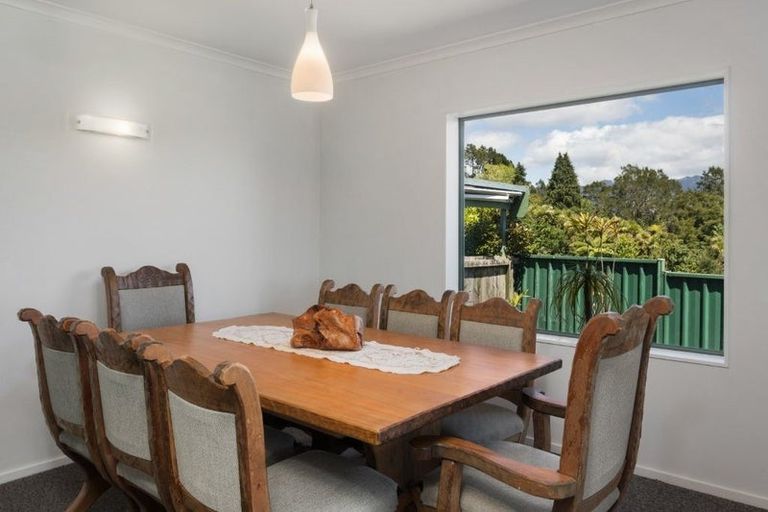 Photo of property in 16 Donegal Place, Katikati, 3129