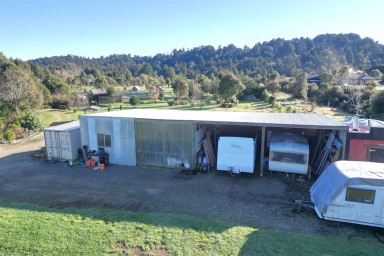 Photo of property in 84 Maori Creek Road, Marsden, Greymouth, 7872