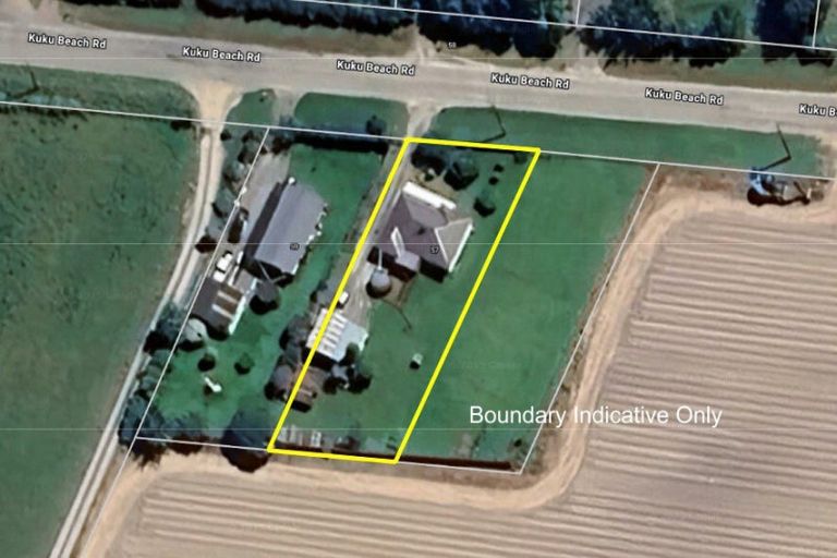 Photo of property in 57 Kuku Beach Road, Kuku, Levin, 5570