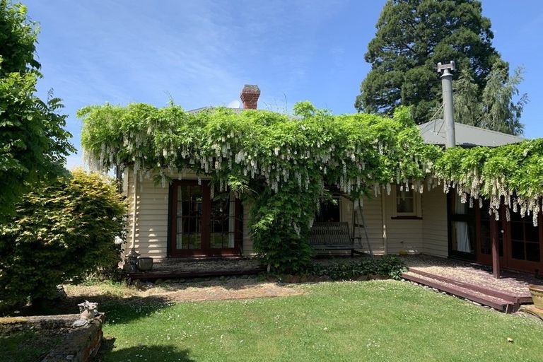 Photo of property in 31 Mckenzie Street, Geraldine, 7930