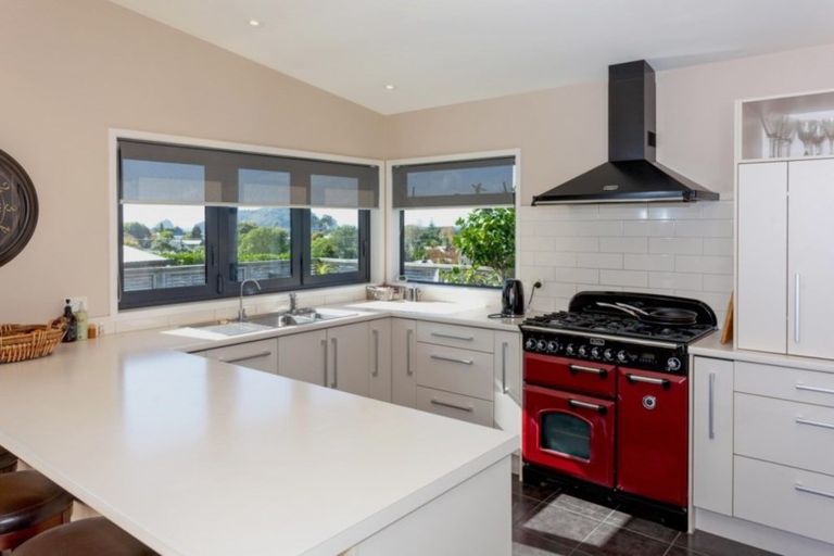 Photo of property in 21 Emmerdale Drive, Hahei, Whitianga, 3591