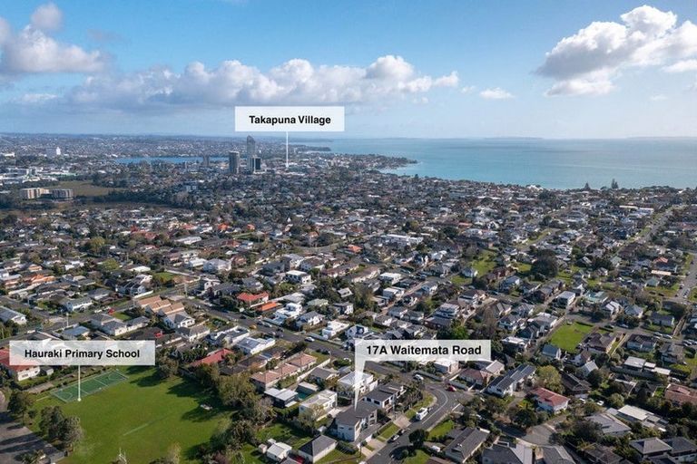 Photo of property in 17a Waitemata Road, Hauraki, Auckland, 0622